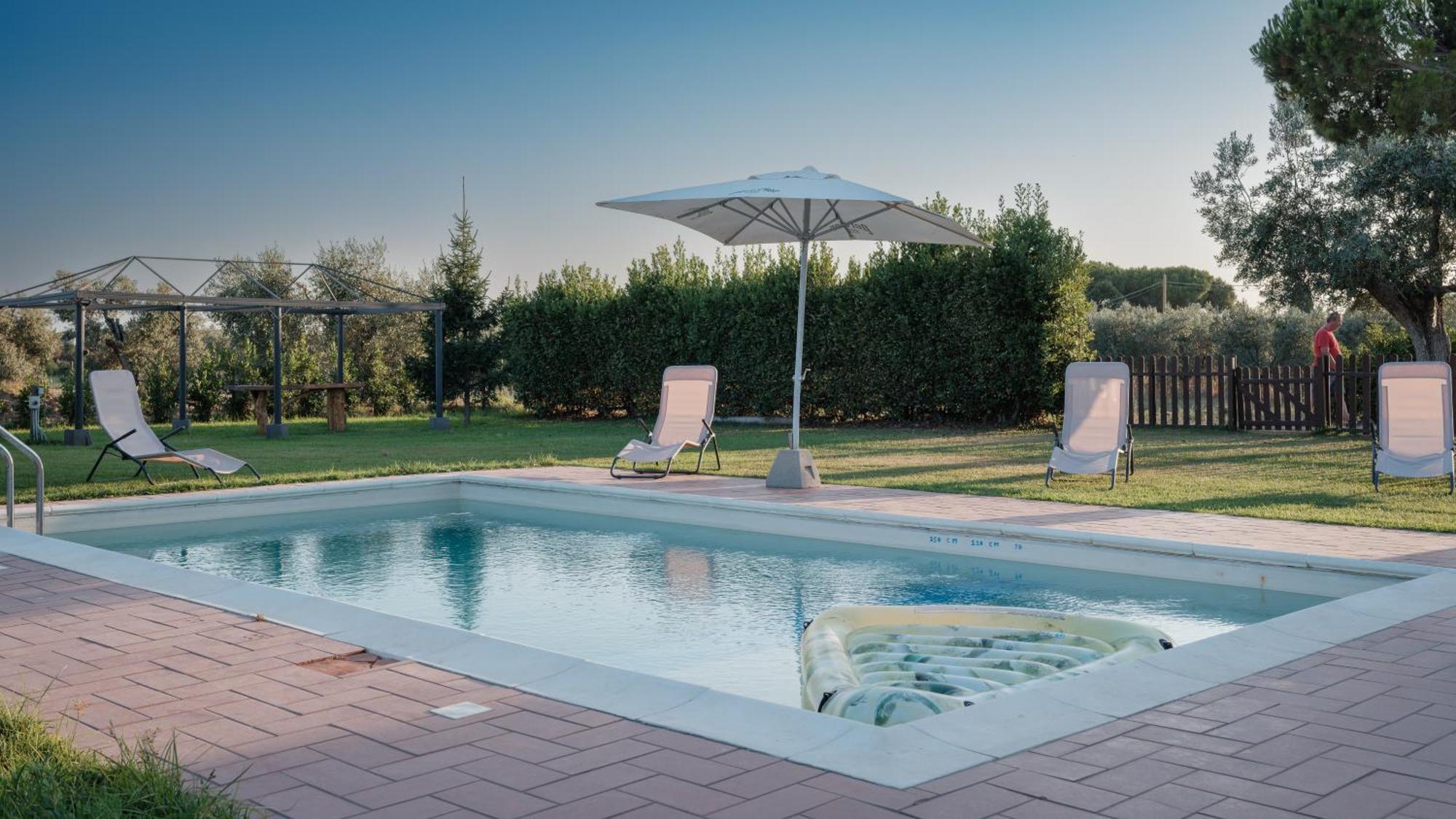 Agriturismo Da Michele E Carmela Di Voli Patrizia Donoratico Luaran gambar